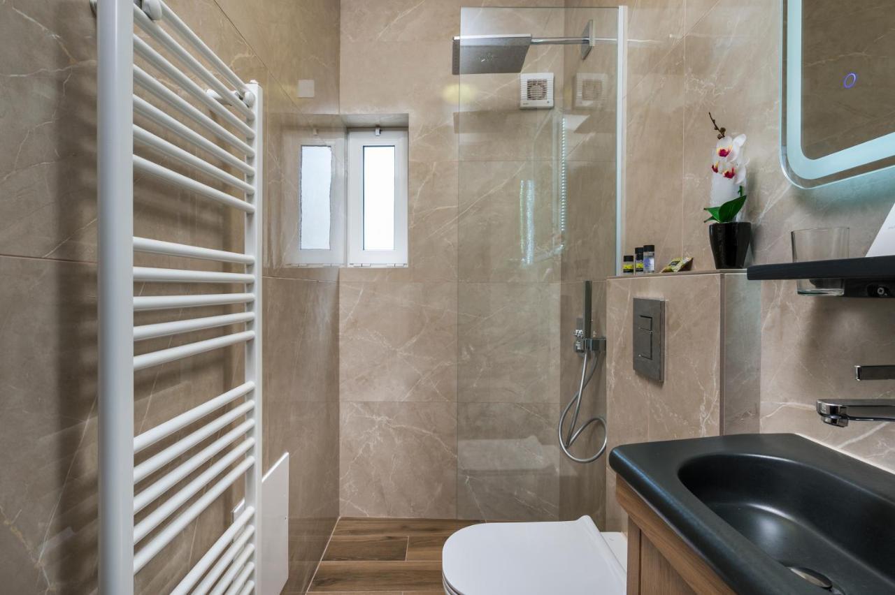 Anna Boutique Apartment Kato Daratso Eksteriør billede
